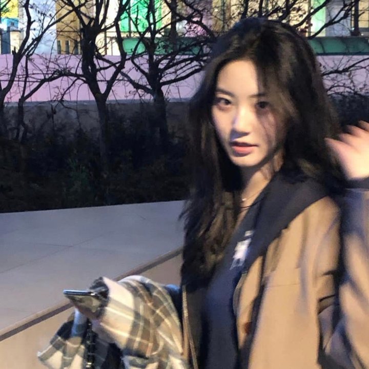 对我来说太刻薄的经纪人-秘书镇